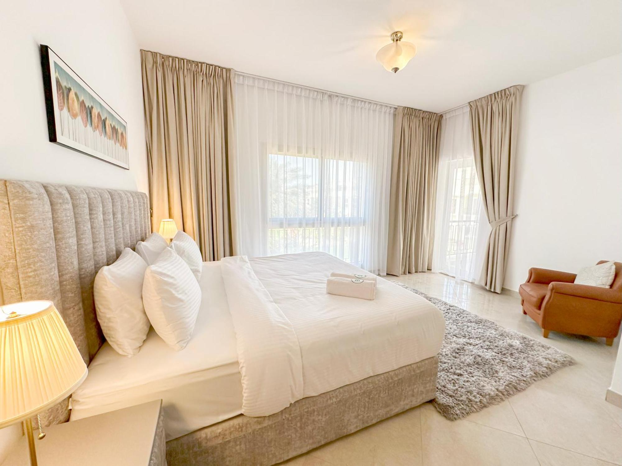 Villa Al Hamra Village Villas- Blue Collection Homes *