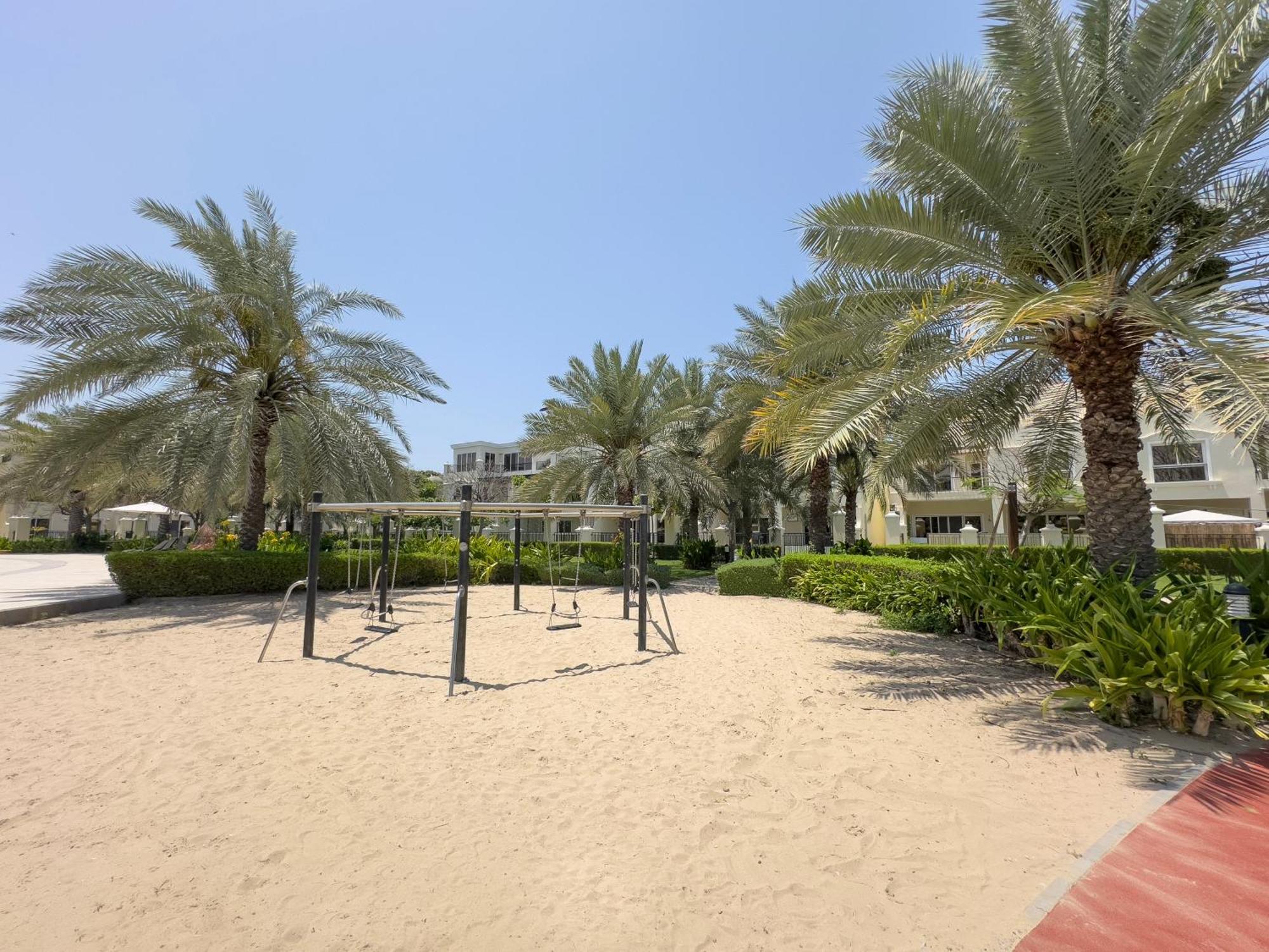 Al Hamra Village Villas- Blue Collection Homes Villa Ra’s al-Chaima